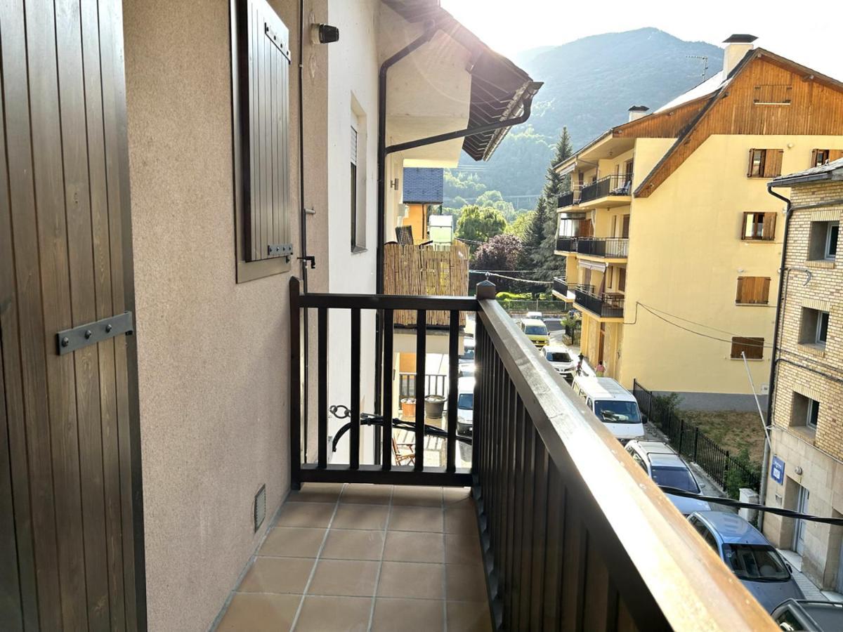 Apartament Encantador I Centric Amb Llar De Foc By Rural D'Aneu Астеррі-д'Анеу Екстер'єр фото